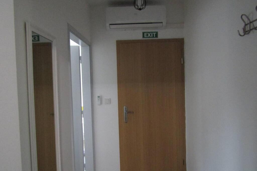 Apartman Megi & Studio Apartman Tomi - Self Check In Krapina Exterior photo