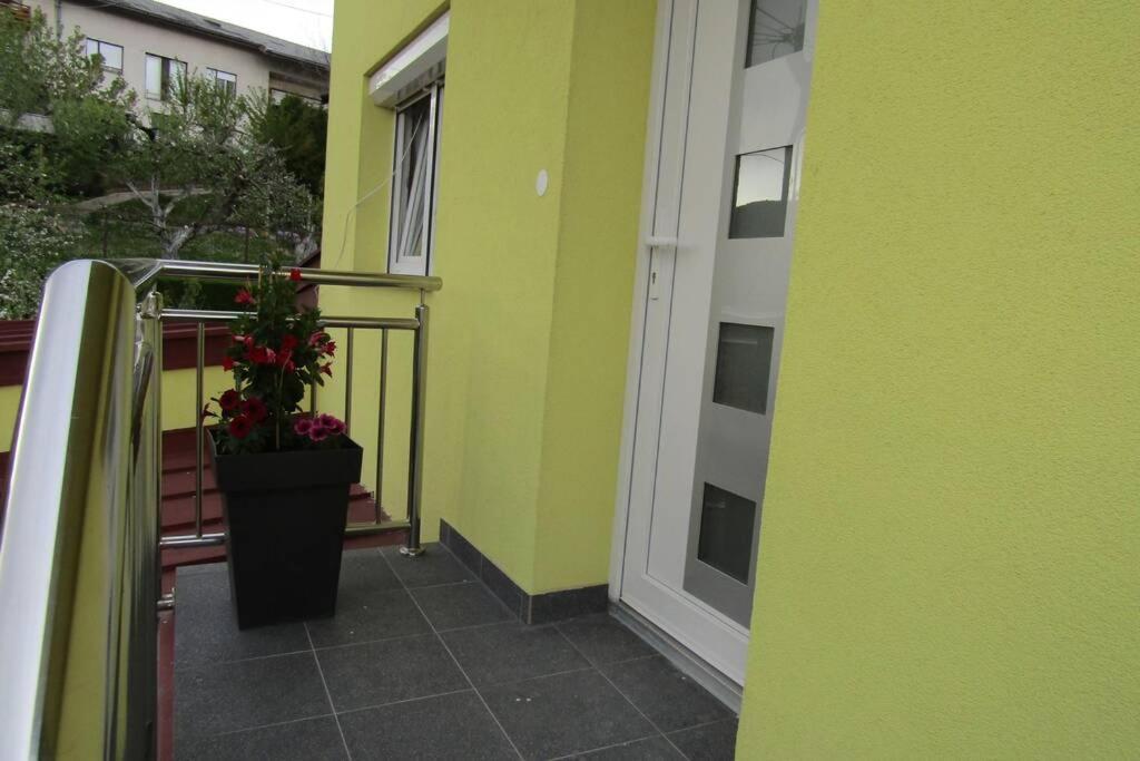 Apartman Megi & Studio Apartman Tomi - Self Check In Krapina Exterior photo